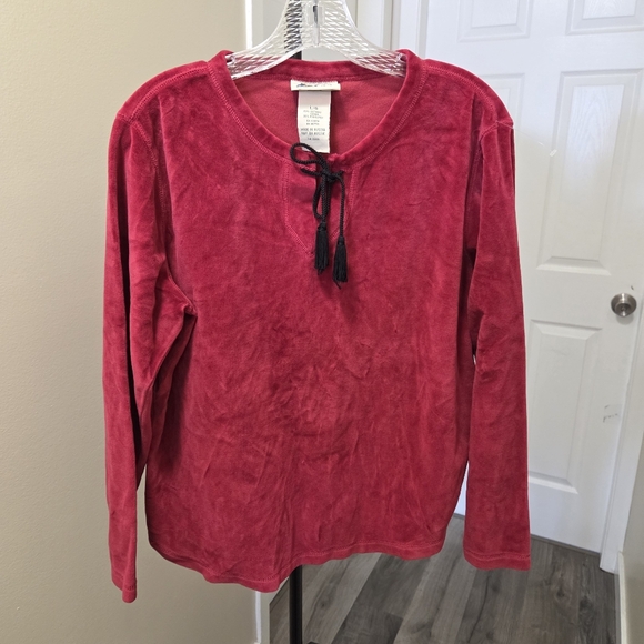 Northern Reflections Tops - Northern Reflections Cotton Blend Red Long Sleeve Top